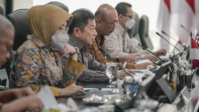 Menteri PPN/Bappenas Suharso Monoarfa kedatangan tamu Menteri Perdagangan Luar Negeri Prancis Oliver Becht sebagai mitra strategis dalam kerjasama bidang transisi energi.