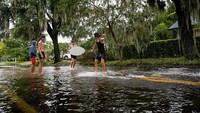Badai Ian yang menerjang Florida pada Rabu (28/9/2022), meninggalkan banjir bandang di sejumlah wilayah.  