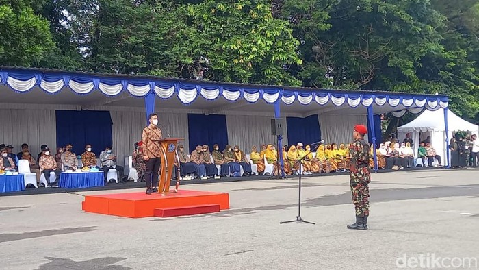 Apel Kesiapsiagaan Muktamar Muhammadiyah dan Aisyiyah ke-48 di Lapangan Parkir Stadion Manahan Solo, Sabtu (1/10/2022)