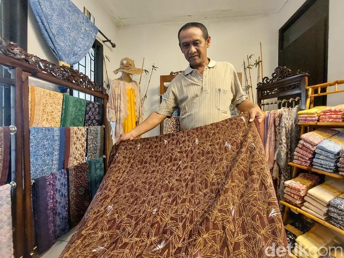 Melihat Koleksi Batik Khas Cimahi di Galeri Lembur Batik Cimahi
