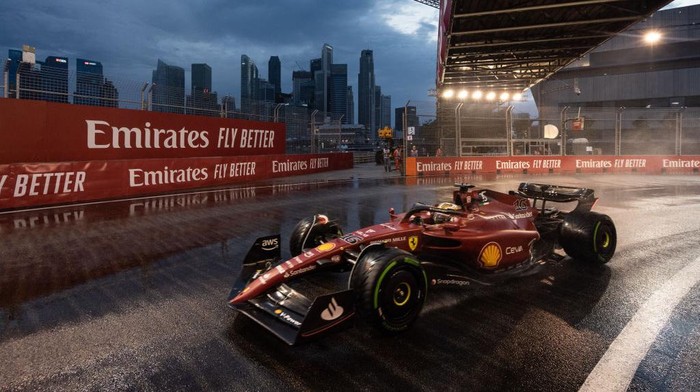 MARINA BAY, SINGAPORE - OCTOBER 01: Charles Leclerc of the Ferrari F1 Team in action during the third practice session of the Singapore Grand Prix after the heavy downpour at Marina Bay Street Circuit in Marina Bay, Singapore on October 01. The F1 race will take place over 61 laps of the 5.063-kilometre Marina Bay Street Circuit on Sunday, October 02. (Photo by Zakaria Zainal/Anadolu Agency via Getty Images)