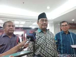 Jimly: Kalau Bukan Surat dari MK, Tak Bisa Gantikan Hakim Aswanto