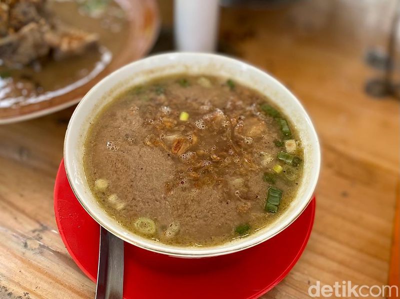 Empuk Berempah Sop Konto hinga Coto Makassar Favorit Pilot dan Pramugari