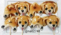 Adalagi nih rice cake bentuk anjing berbeda. Saus lengketnya itu dibuat dari kecap asin, tepung kentang dan juga gula. Foto: Instagram @nao2748