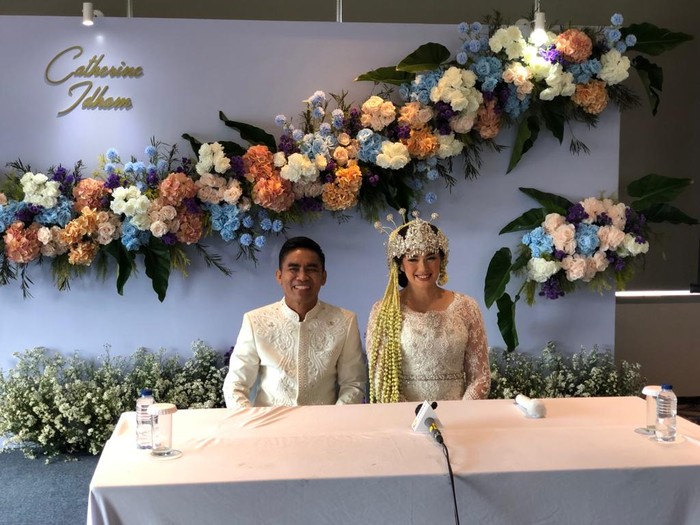 Idham Mase dan Catherine Wilson