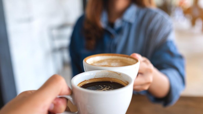 Ilustrasi Ngopi dan Kaitannya Pada Penyakit Jantung