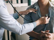 Dokter Kena Serangan Jantung saat Tangani Pasien, Endingnya Dirawat Bareng