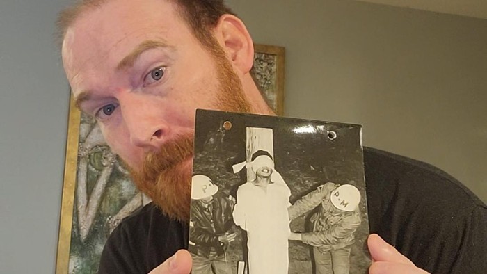 Jacob Cass dan foto Letkol Untung yang akan dieksekusi di Lembang
