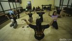 Kerja Keras Melestarikan Tarian Tradisional Khas Kalbar