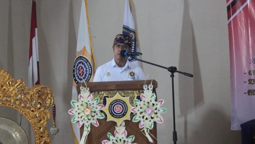 Ketua Parisada Hindu Dharma Indonesia (PHDI) Provinsi Bali, Nyoman Kenak