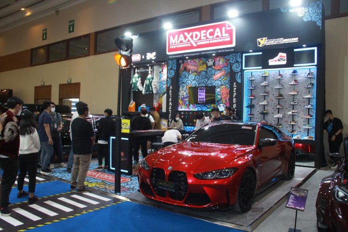 Maxdecal Pamer Stiker Mobil Mutakhir di IMX 2022