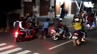 Viral Pemotor Acungkan Senjata Tajam di Jl Sholis Bogor, Polisi Bergerak