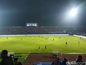 Line Up Arema FC Vs Persebaya: Marselino dan Abel Camara Starter