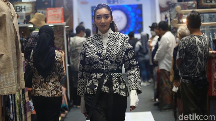 Memperingati Hari Batik Nasional yang jatuh pada tanggal 2 Oktober 2022, Kota Kasablanka turut serta merayakannya dengan menggelar event “Indonesia Batik Heritage 2022.