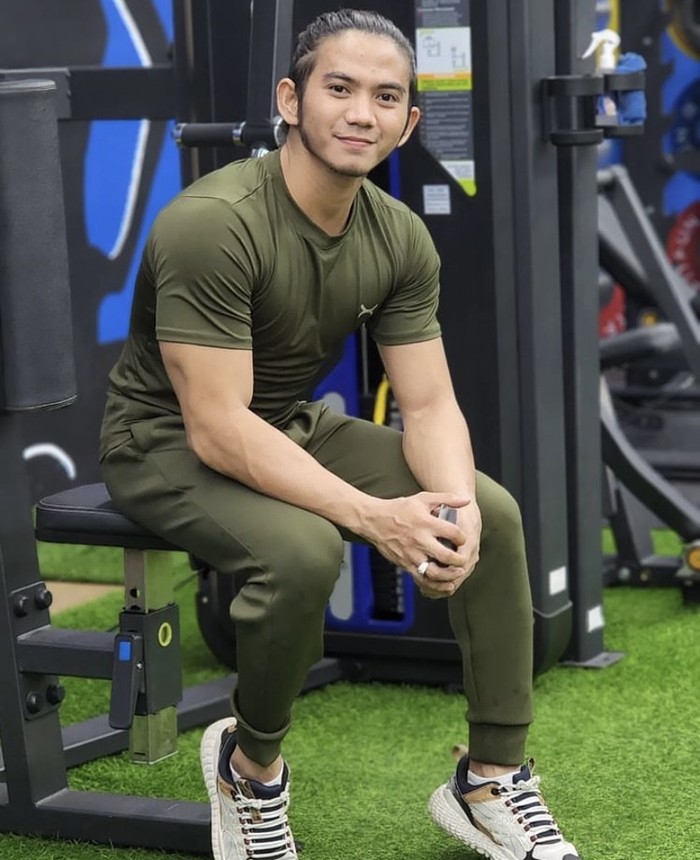 Rizky DA Rizky DA