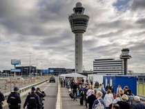 Penerbangan Eropa Terancam Kiamat, Bandara Schiphol Banting Tarif Jasa