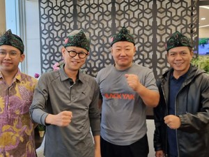 2 TKI Cerita ke Bupati Bandung soal Suka & Duka Kerja di Korsel