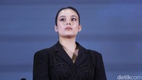 Ia mengumumkan diri berperan sebagai Suci seorang superhero. Foto: (Dok. Noel/detikcom)