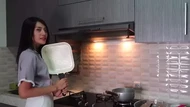Potret Dapur Anissa Aziza Lengkap dengan Alat Masak Canggih
