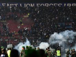 Tragedi Kanjuruhan dan Desakan PSSI Mundur dalam Kacamata Survei