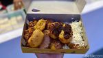 Nagita Slavina Mukbang Kue Balok hingga Es Cincau di Jajanrans Festival