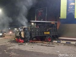 Kesaksian Polisi Bawa Korban Kanjuruhan yang Lolos dari Amukan Suporter
