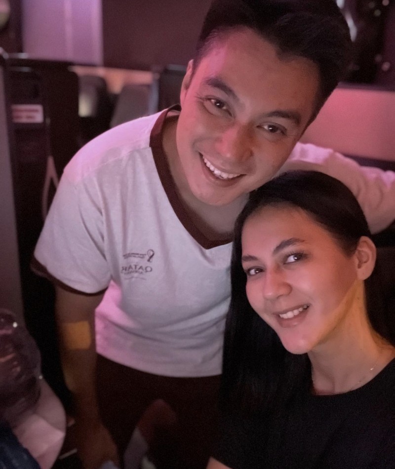 Keseruan Paula Verhoeven, Istri Baim Wong Saat Nongkrong di Kafe