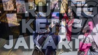 Menengok Ruang Ketiga Jakarta dalam Bingkai Foto
