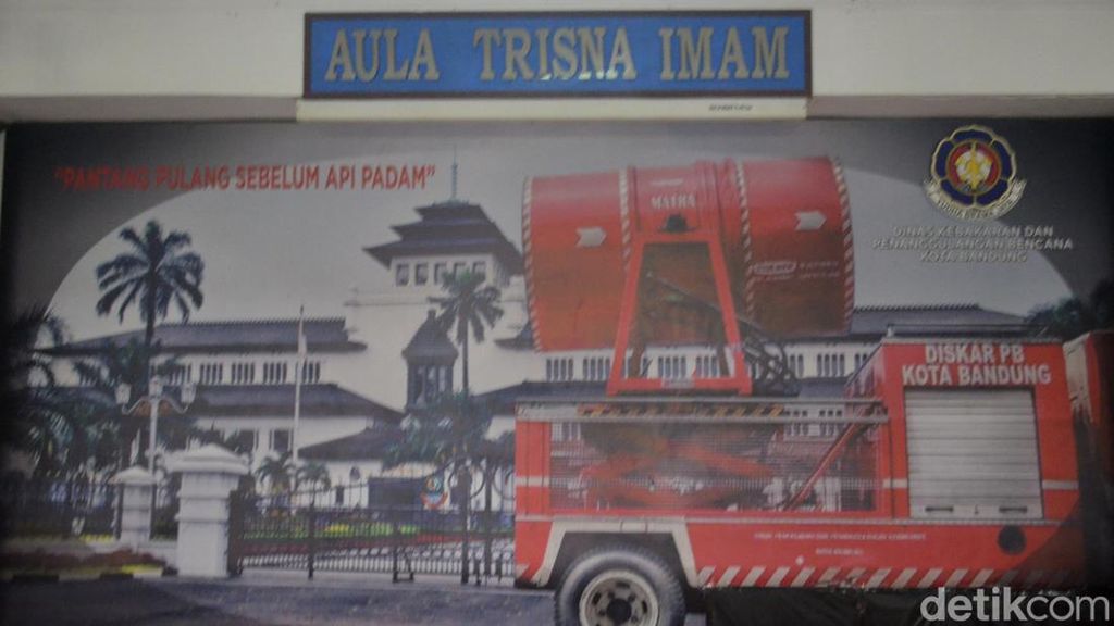 Kisah Aula Trisna Imam dan Gugurnya 2 Petugas Damkar Bandung