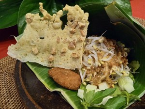 Cukup Bayar Rp 5.000 Bisa Sarapan Pecel Punten yang Pedas Sedap