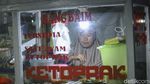 Potret Ade, Penjual Sate Asal Cikarang di Perbatasan Malaysia