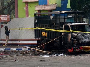 Usai Tragedi Kanjuruhan, Jokowi Perintahkan PSSI Setop Liga 1 Sementara