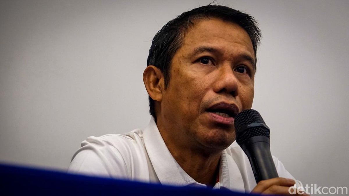 PSSI Buka Suara Terkait Tragedi Kanjuruhan Sekretaris Jenderal Persatuan PSSI Yunus Nusi. Foto: Andhika Prasetia