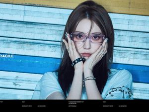 Sakura Curi Perhatian di Teaser Comeback LE SSERAFIM