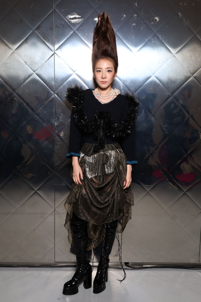 Rambut Sandara Park Setinggi &lsquo;Menara Eiffel&rsquo;!