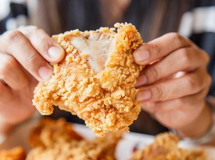 5 Ayam Goreng Krispi Ini Viral di Media Sosial
