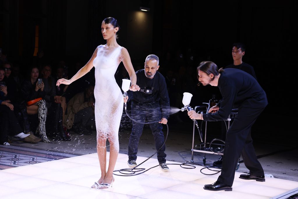 PARIS, FRANCE - SEPTEMBER 30: (EDITORIAL USE ONLY - For Non-Editorial use please seek approval from Fashion House) Bella Hadid walks the runway during the Coperni Womenswear Spring/Summer 2023 show as part of Paris Fashion Week on September 30, 2022 in Paris, France. (Photo by Pierre Suu/Getty Images)
