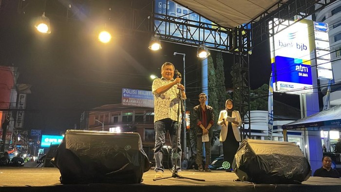 Bupati Garut Rudy Gunawan