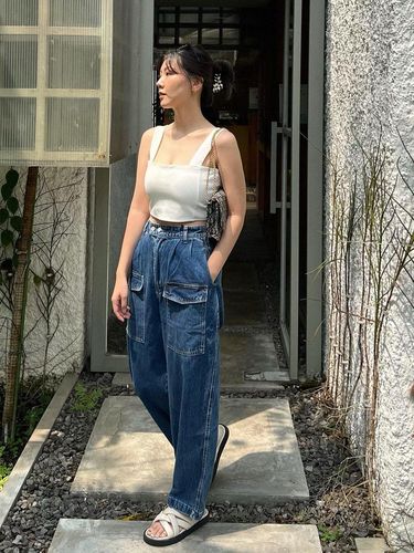 celana jeans untuk nonton konser