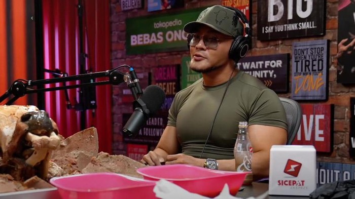 Deddy Corbuzier Mukbang