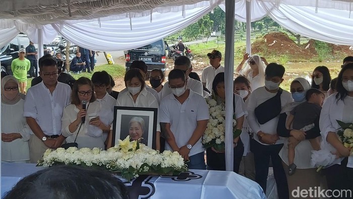 Penyebab Kanker Paru, Penyakit yang Diidap Ibu Gading Marten Sebelum Meninggal