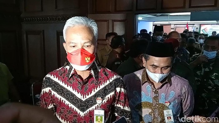 Gubernur Jateng, Ganjar Pranowo di Gedung Gradhika, Jalan Pahlawan, Semarang, Senin (3/10/2022).