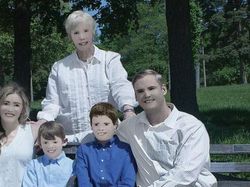 Editan Photoshop yang Bikin Geleng-geleng