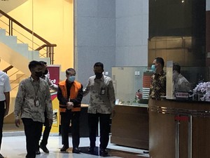 KPK Tahan Penyuap Hakim Agung!