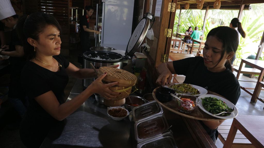 Ini Menu Favorit Jokowi Saat Kunjungi Restoran di Perbatasan RI