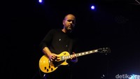 Konser band luar negeri pertama di Bandung usai pandemi ini jadi salah satu momen berharga untuk para The Script Family.