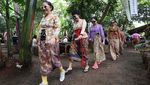 Padu Padan Batik dan Kebaya lewat Lawas Gak Lawasan