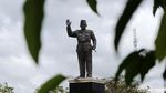 Patung Soekarno Hiasi Lanskap Kepulauan Tanimbar