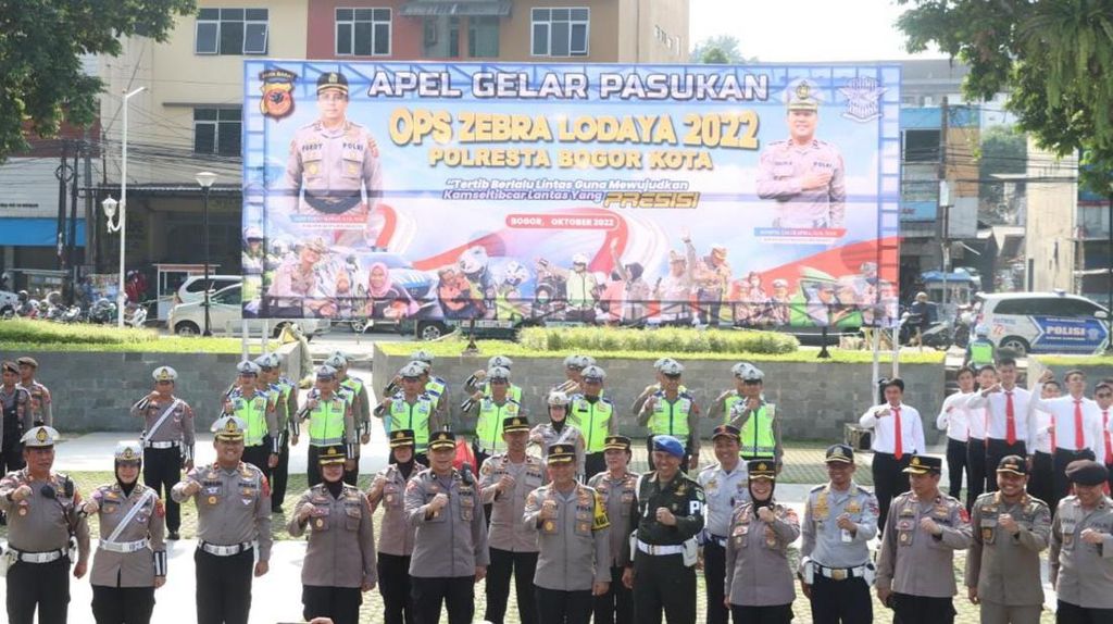 Polisi Sasar Pemotor Bonceng Tiga hingga Main HP saat Operasi Zebra di Bogor