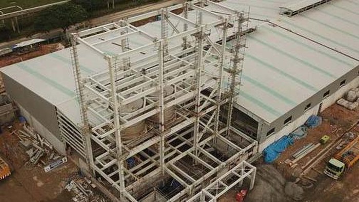 Pabrik ini memiliki kapasitas produksi hingga 75.000 ton per tahun.